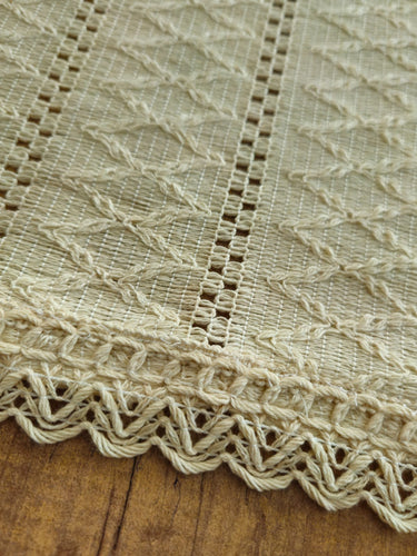 DANTELLİ RUNNER MASA ÖRTÜSÜ