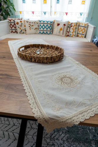 Krem Nakışlı Dantelli Keten Runner 50x130 cm