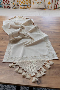 Krem Nakışlı Dantelli Keten Runner 50x130 cm