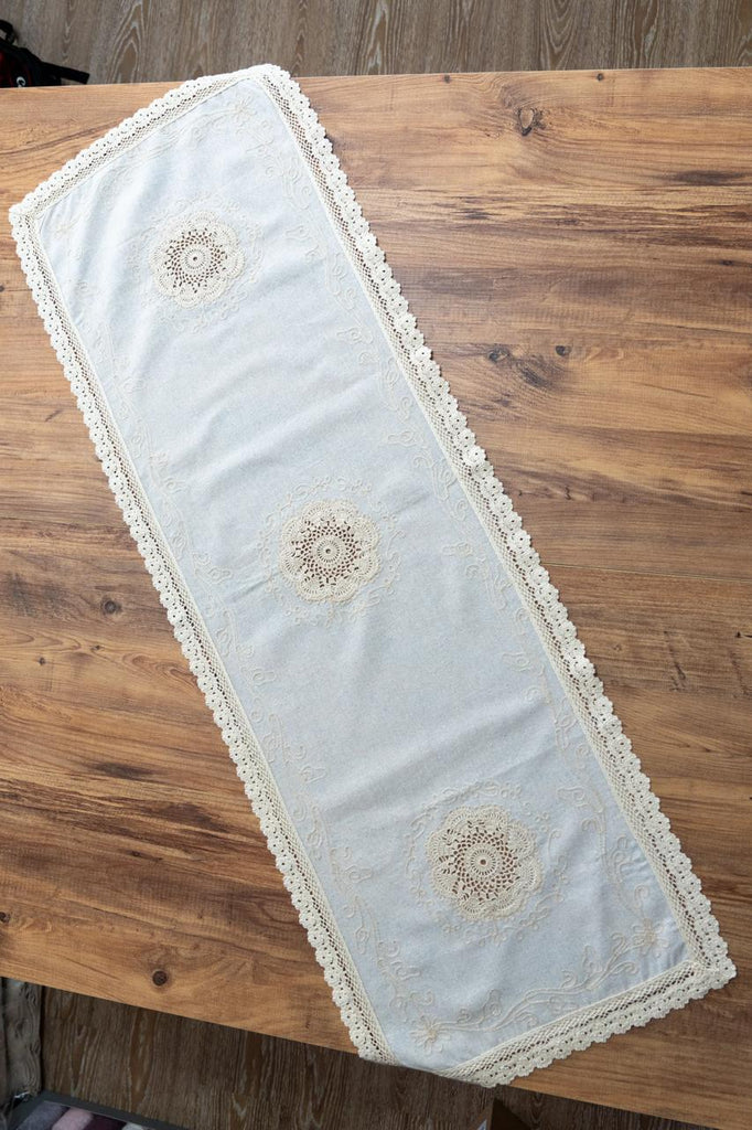 Krem Nakışlı Dantelli Keten Runner 50x130 cm