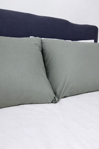 Düz Renk Haki Yeşili Yastık Kılıfı %100 Pamuk