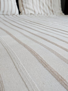 NATURAL LİFE CONCEPT ÇİZGİLİ KETEN NEVRESİM TAKIMI