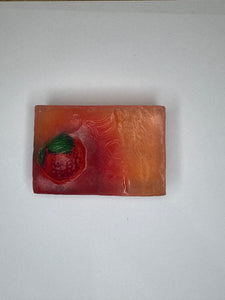 Doğal çilekli duş jeli sabunu