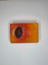 Görseli Galeri görüntüleyiciye yükleyin, Doğal şeftalili duş jeli sabunu