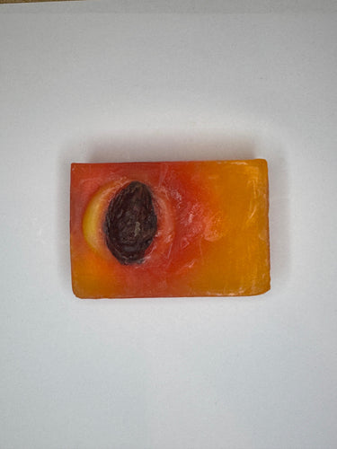 Doğal şeftalili duş jeli sabunu